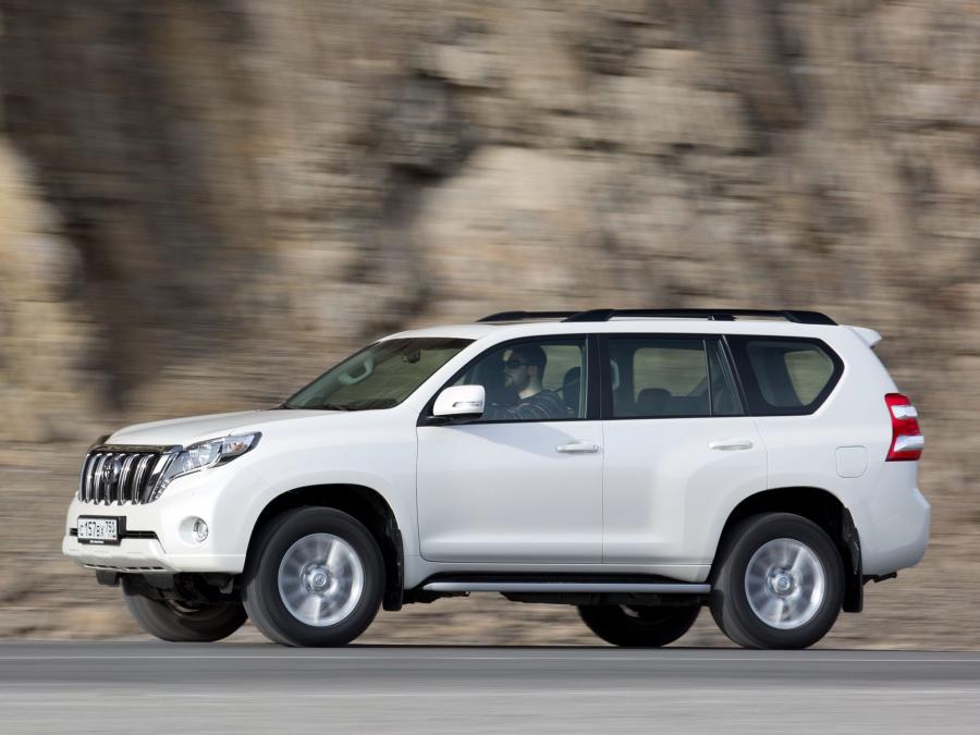  Toyota Land Cruiser Prado 2013 года  (CIS) (фото 18 из 25)